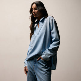 Lightweight Denim Patch Pocket Top in Malibu Vintage | James Perse Los Angeles