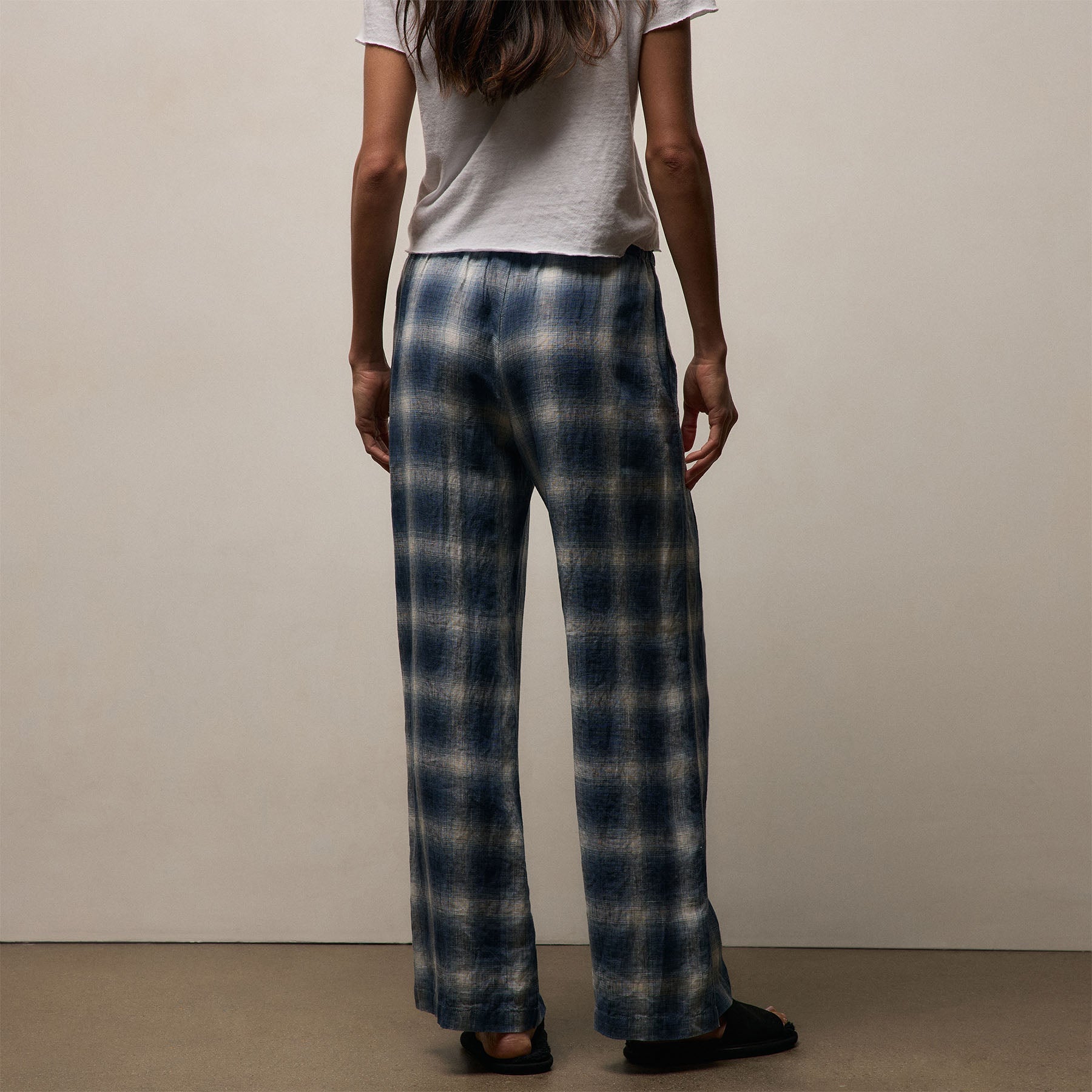 Plaid Linen Pant in Blue Plaid | James Perse Los Angeles