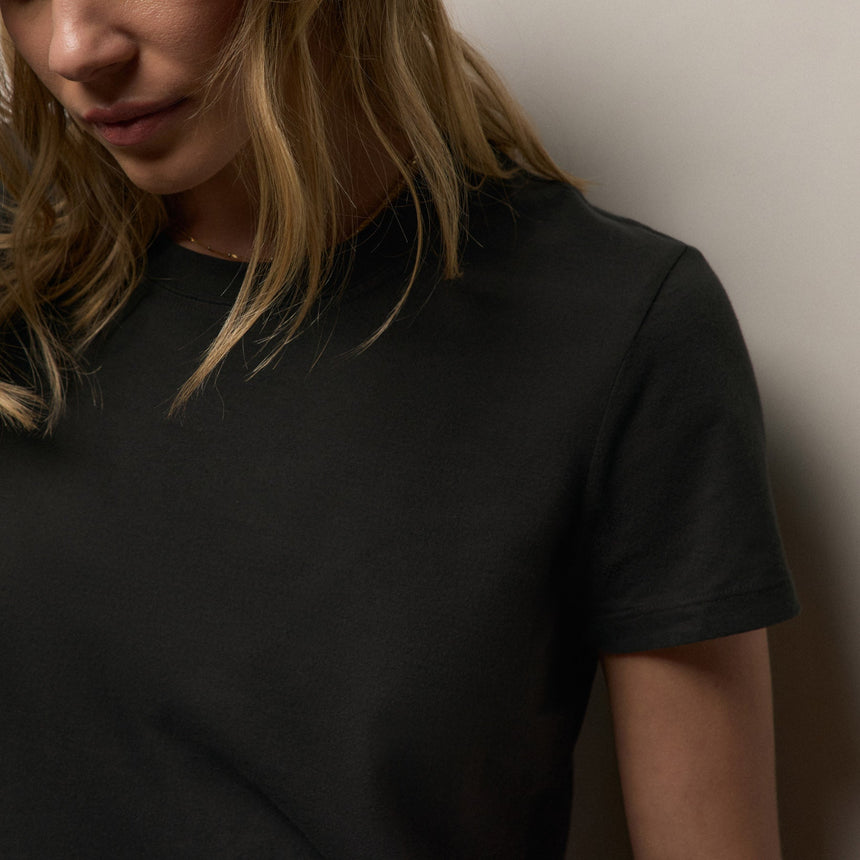 Vintage Little Boy Tee in Carbon | James Perse Los Angeles