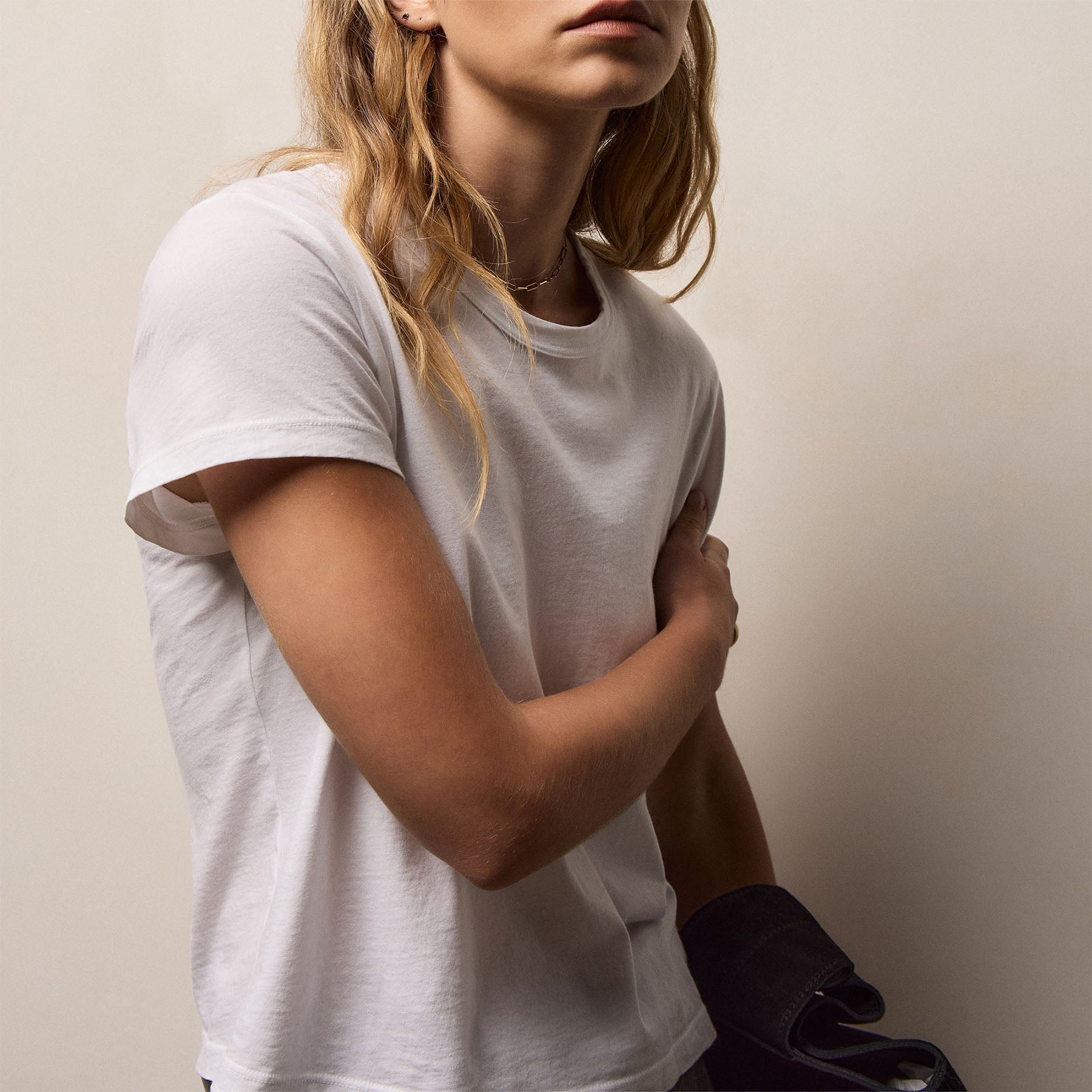 Shrunken Crew Neck Tee in White | James Perse Los Angeles