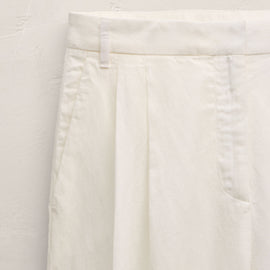 Twill Pleated Trouser In Off White | James Perse Los Angeles