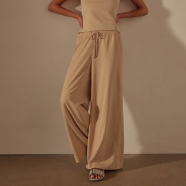 Lightweight Matte Satin Wide Leg Pant in Sand Dune | James Perse Los Angeles