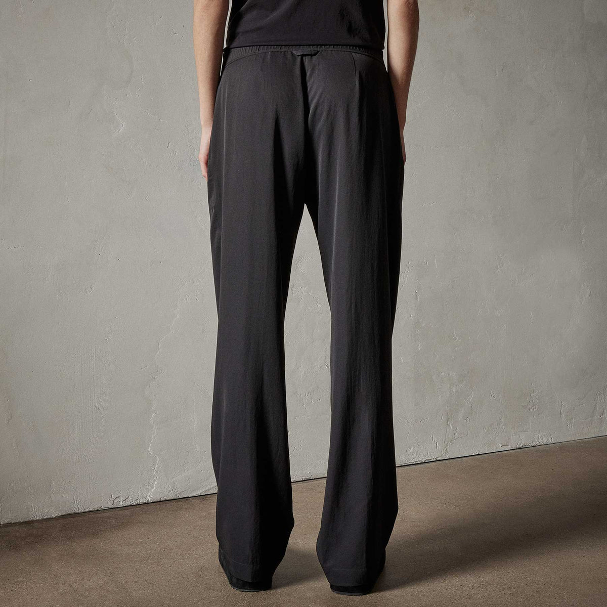Monterey Trouser in Black | James Perse Los Angeles