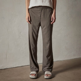 Monterey Trouser in Platoon | James Perse Los Angeles