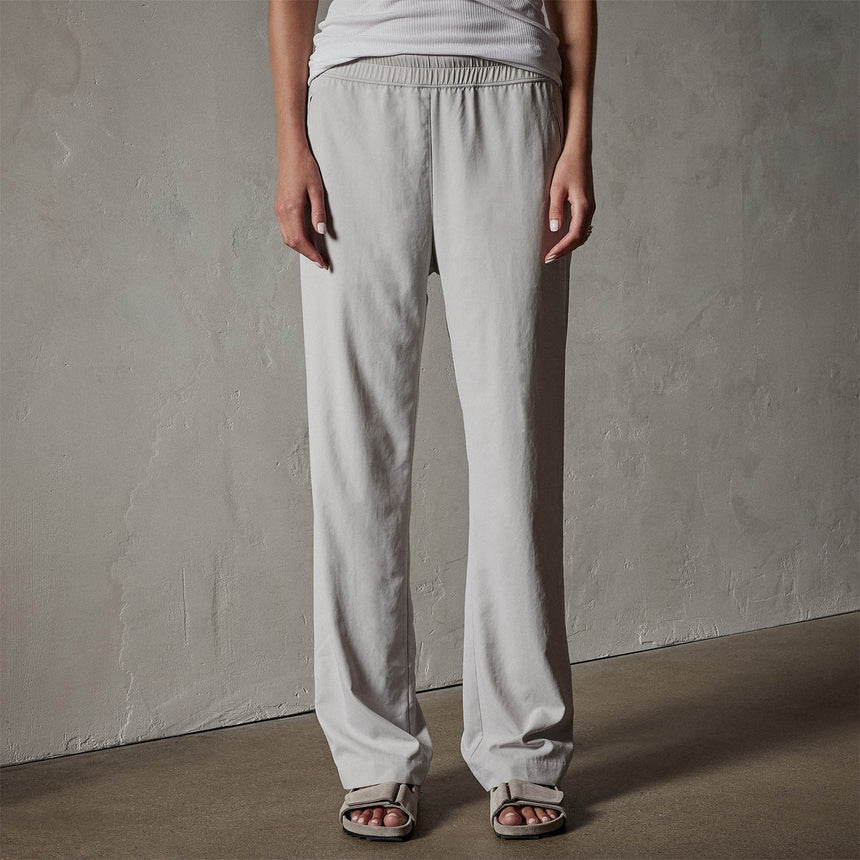 Monterey Trouser in Salt | James Perse Los Angeles