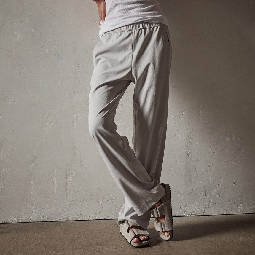 Monterey Trouser in Salt | James Perse Los Angeles