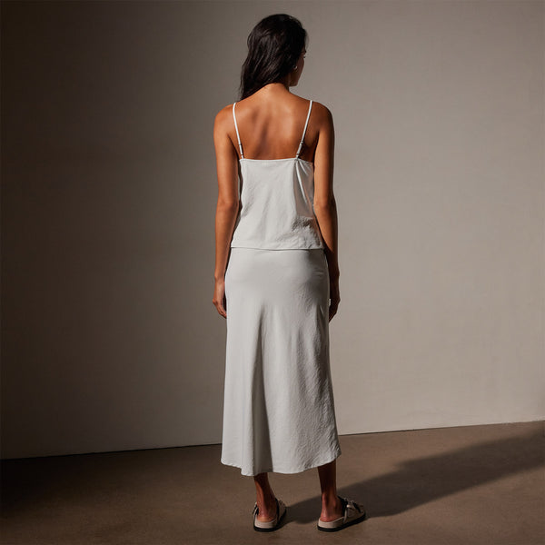 Lightwieght Matte Sateen Cami in  Frost | James Perse in Los Angeles