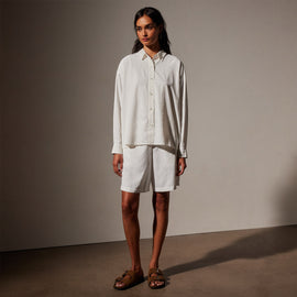 Lightweight Matte Satin Fluid Shirt in White | James Perse Los Angeles