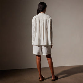Lightweight Matte Satin Fluid Shirt in White | James Perse Los Angeles