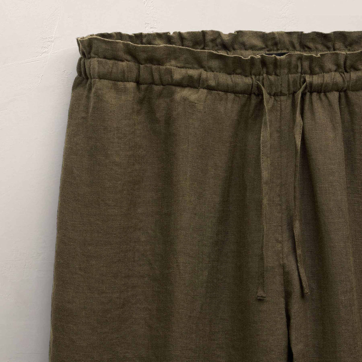 Linen Pant in Army Green | James Perse Los Angeles