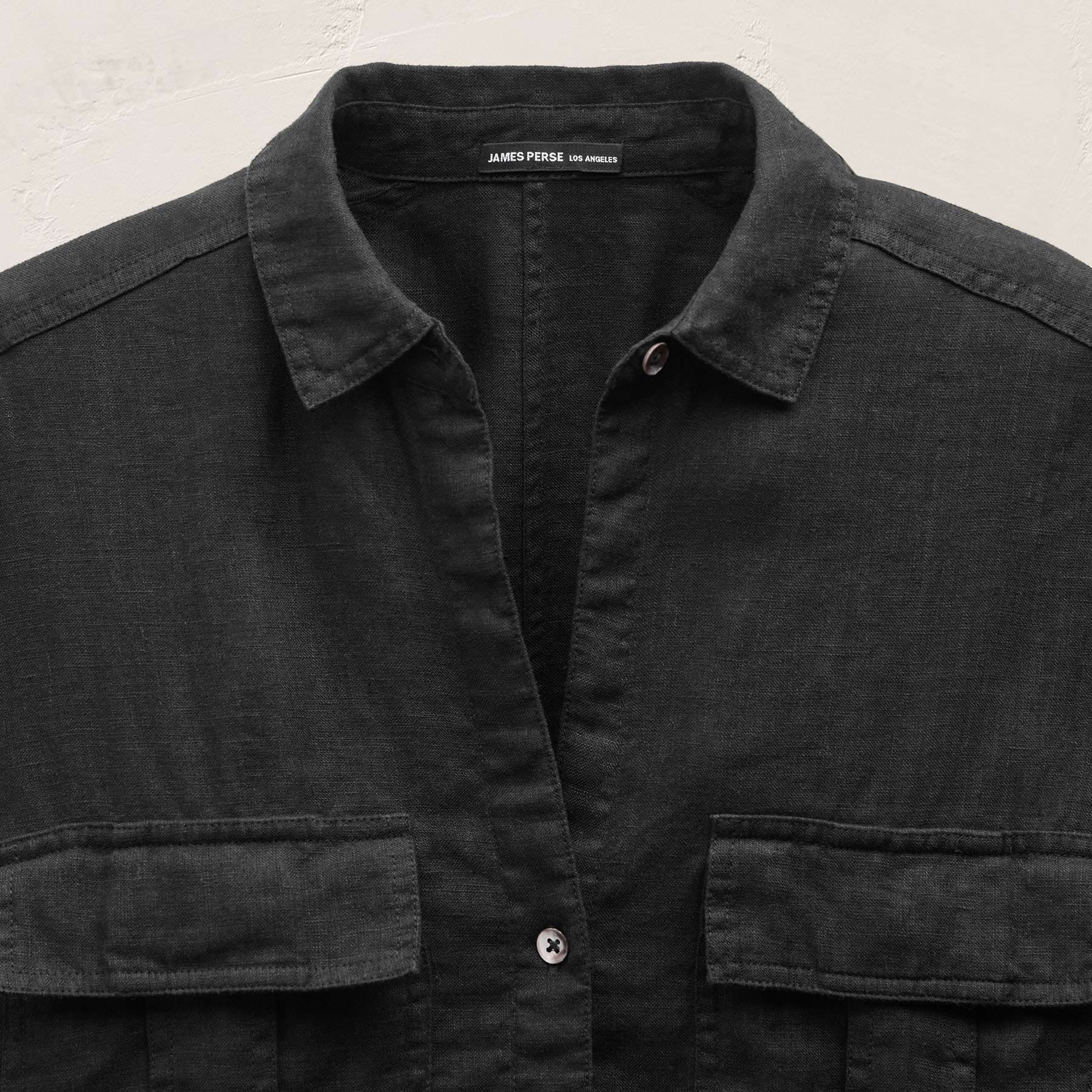Linen Cropped Pocket Shirt in Black | James Perse Los Angeles