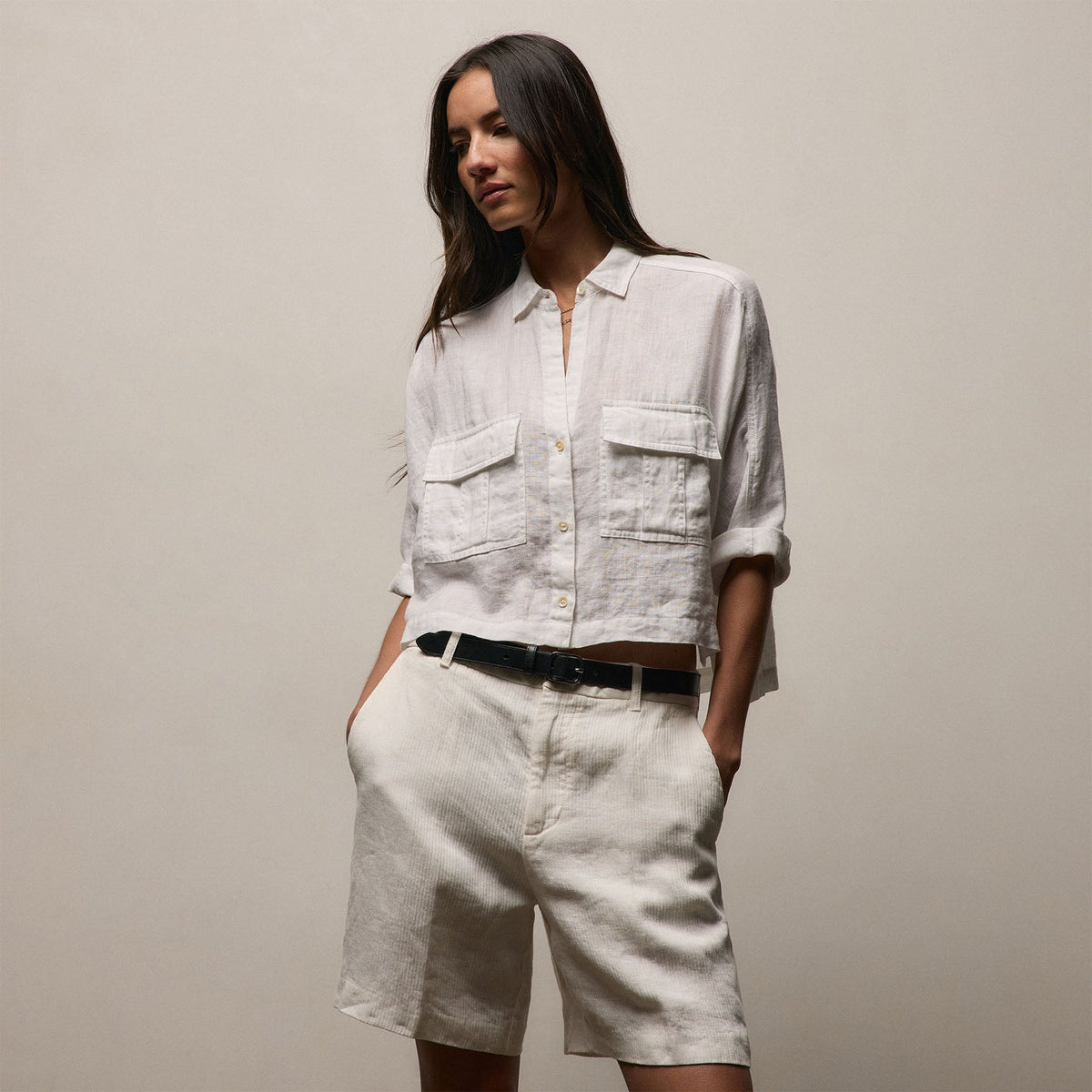 Linen Cropped Pocket Shirt in White | James Perse Los Angeles