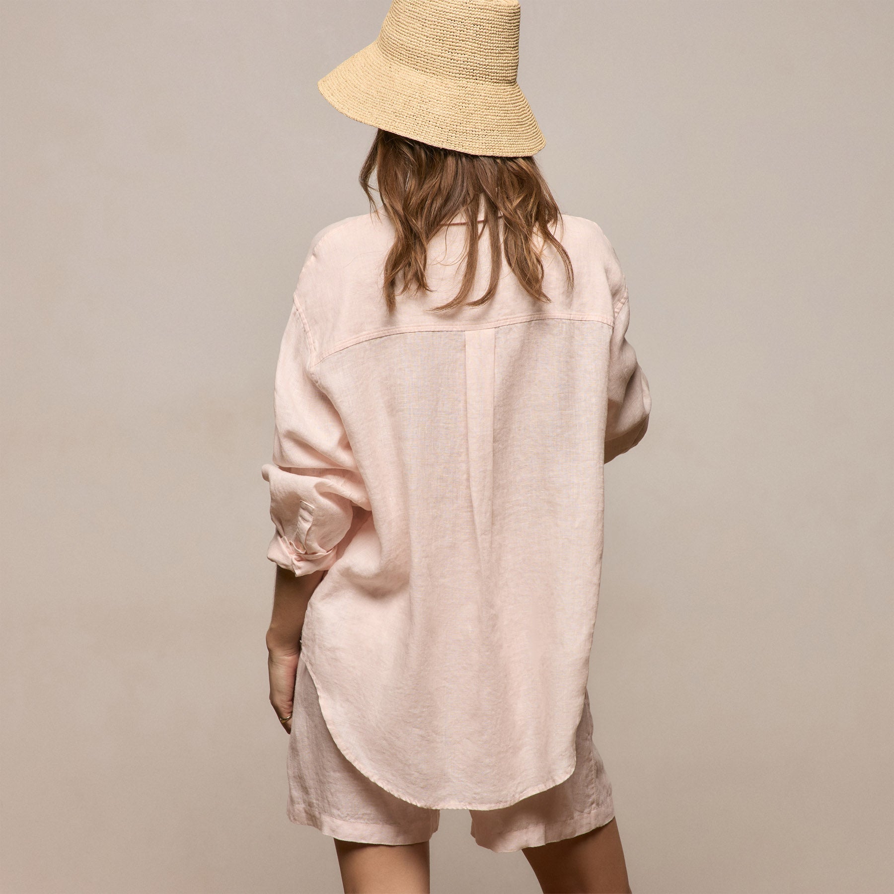 Linen Oversized Shirt in Light Rose Quartz | James Perse Los Angeles