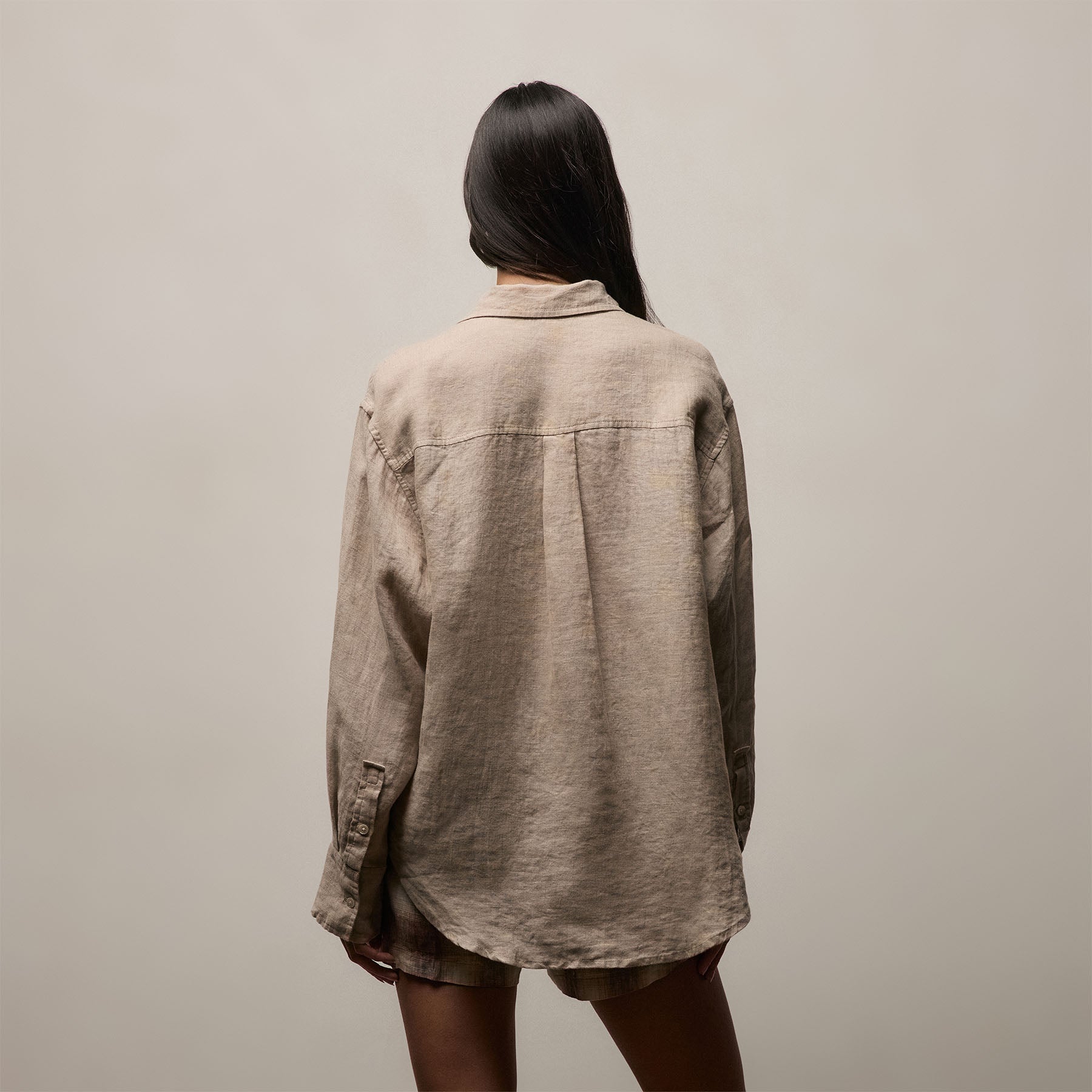 Linen Oversized Shirt in Stone | James Perse Los Angeles
