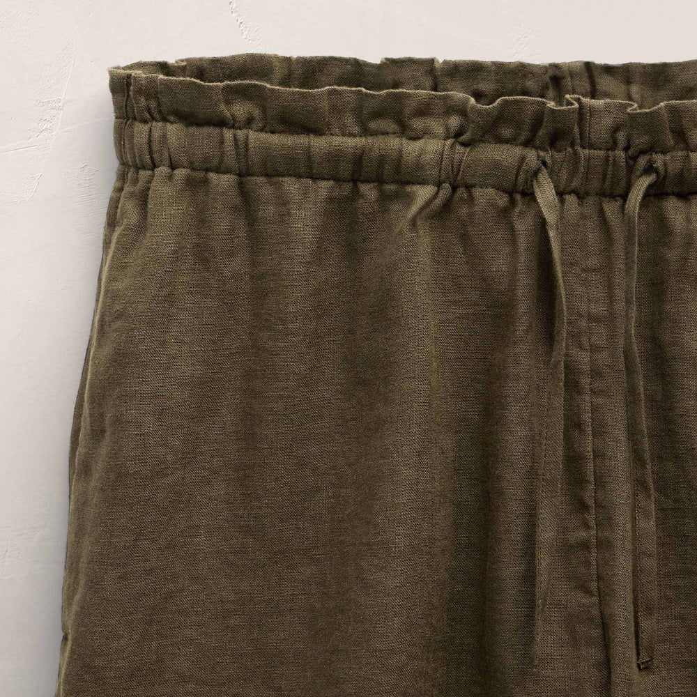 Linen Short in Army Green | James Perse Los Angeles