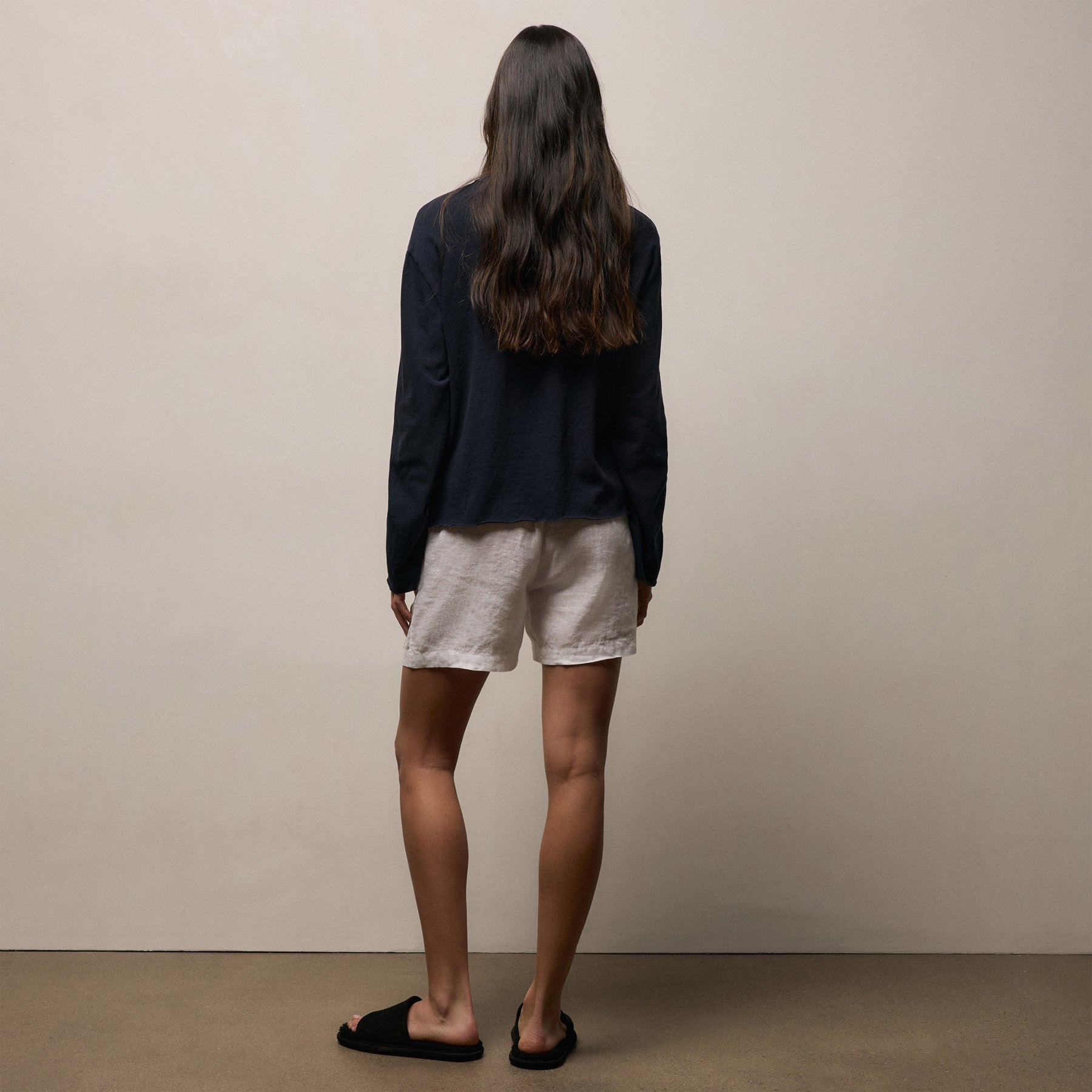 Linen Short in White | James Perse Los Angeles