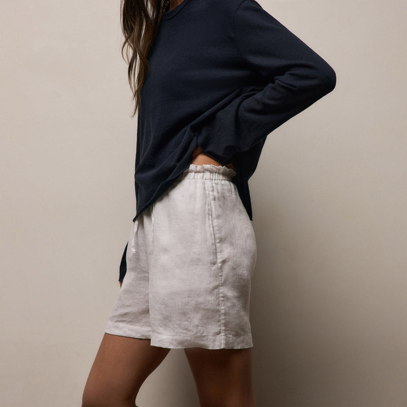 Linen Short in White | James Perse Los Angeles