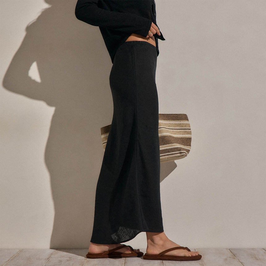 Linen Skirt in Black | James Perse Los Angeles