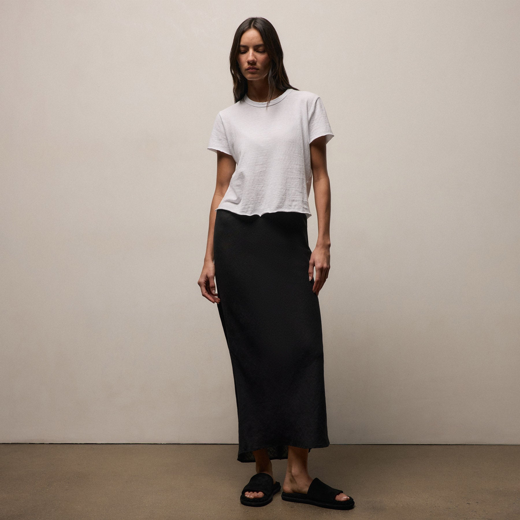 Linen Skirt in Black | James Perse Los Angeles