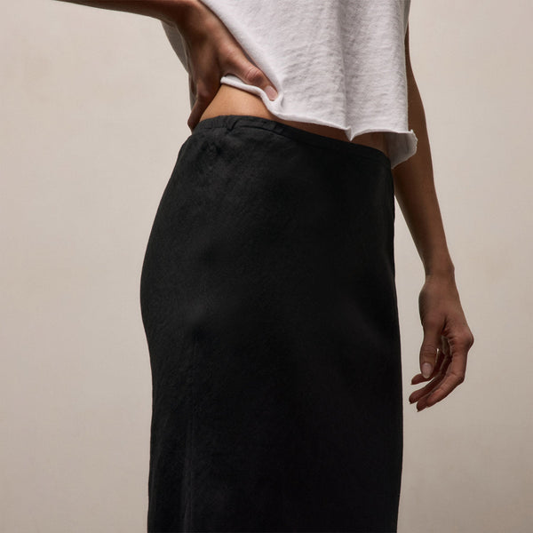 Linen Skirt in Black | James Perse Los Angeles