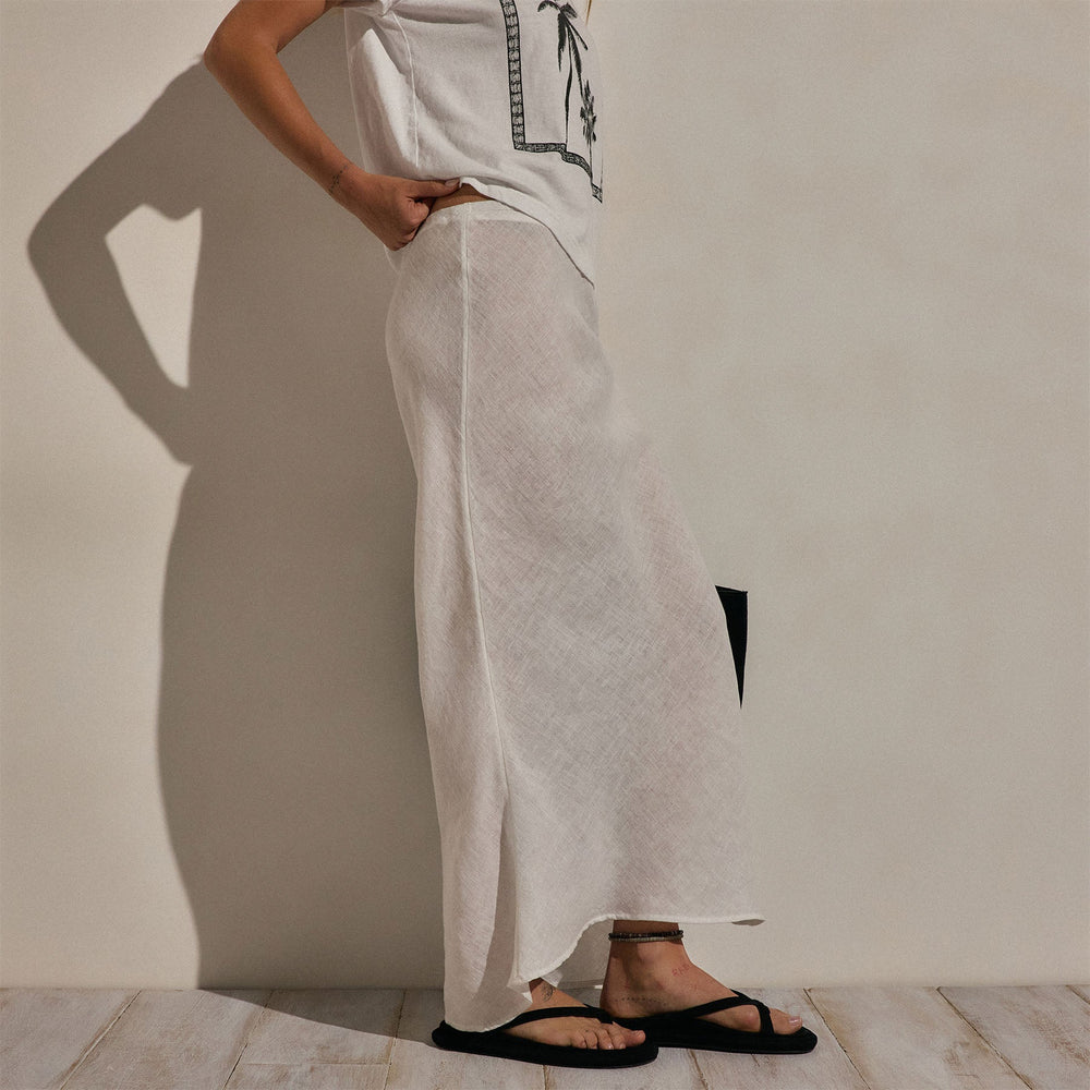 Linen Skirt in White | James Perse Los Angeles
