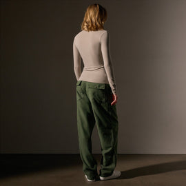 Stretch Lotus Deep V Tee  in Tan | James Perse Los Angeles