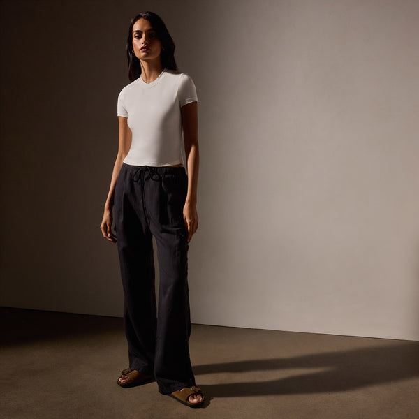 Stretch Lotus Rib Short Sleeve Sport Tee in White | James Perse Los Angeles