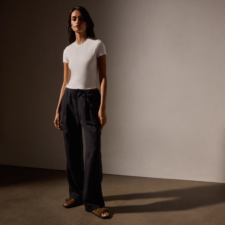 Stretch Lotus Rib Short Sleeve Sport Tee in White | James Perse Los Angeles