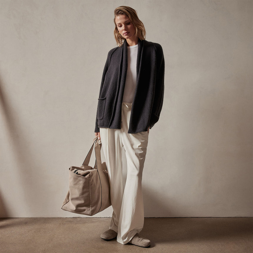 Cashmere Shawl Collar Relaxed Cardigan in Black | James Perse Los Angeles