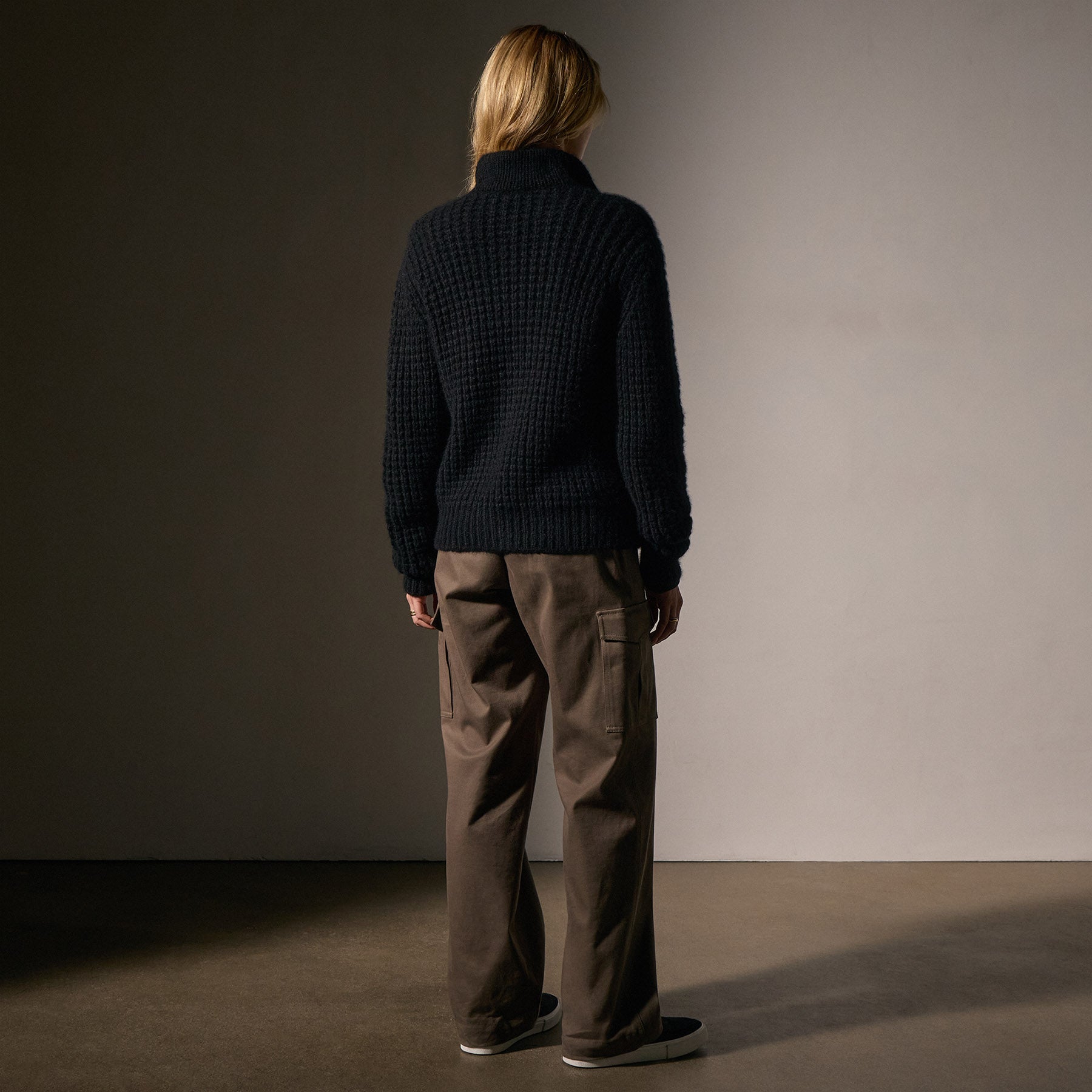 Cashmere Chunky Waffle Cardigan in True Black | James Perse Los Angeles