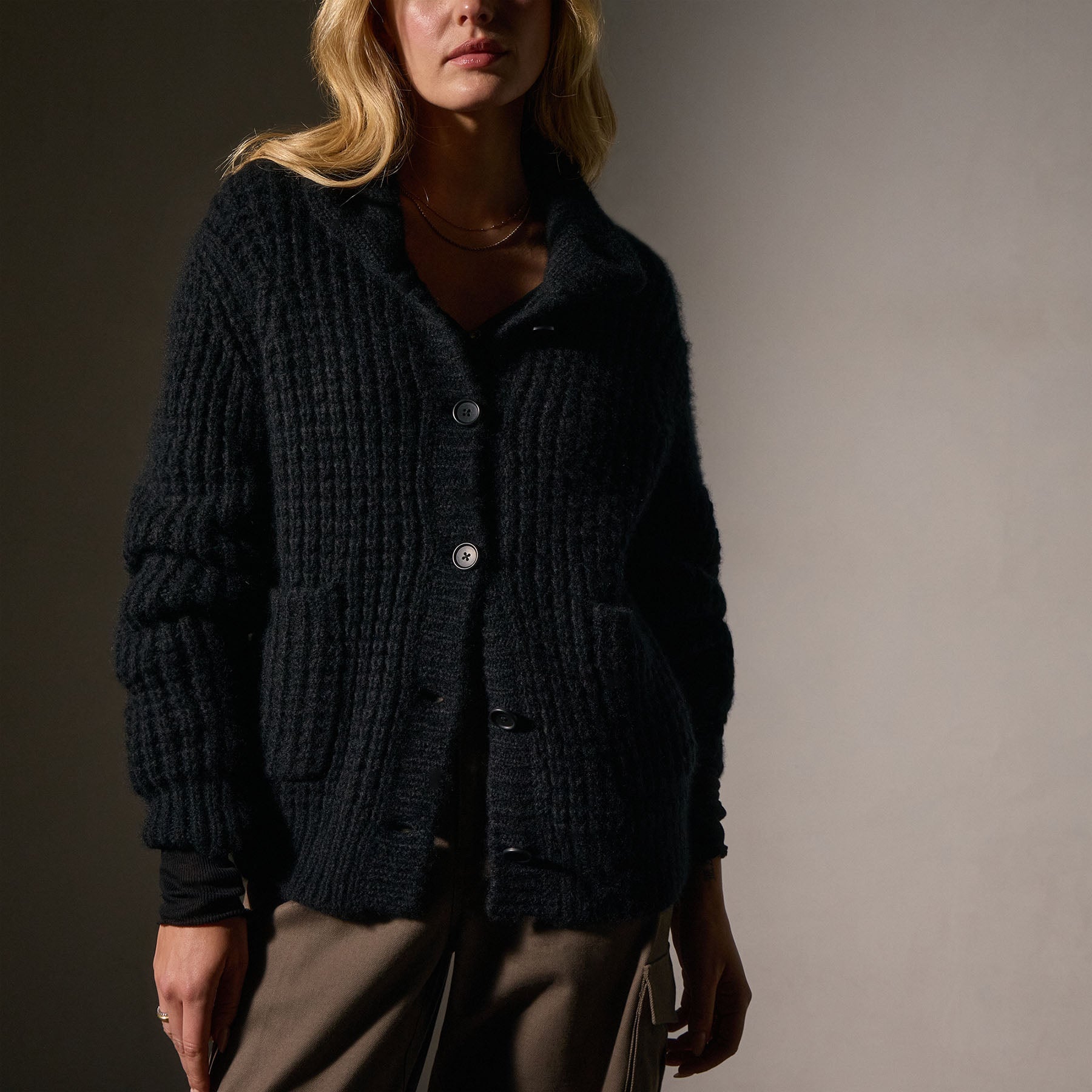 Cashmere Chunky Waffle Cardigan in True Black | James Perse Los Angeles