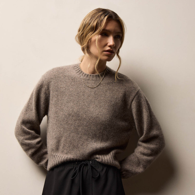 Lightweight Textured Cashmere Crew in Beige Melange | James Perse Los Angeles