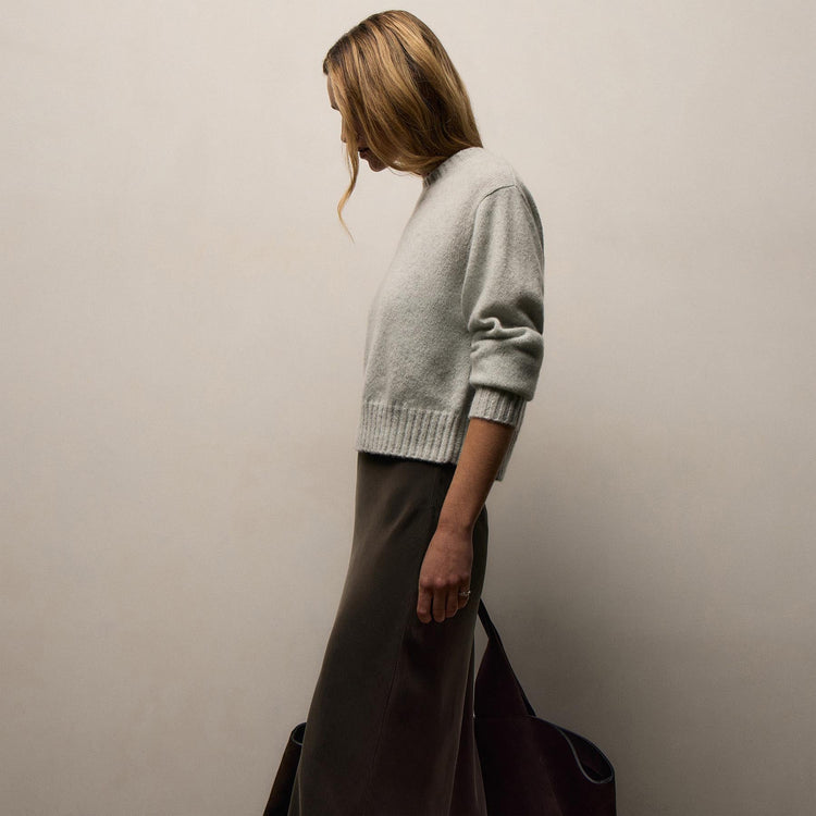 Lightweight Textured Cashmere Crew in Gypsophila | James Perse Los Angeles