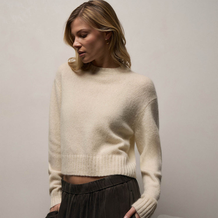 Lightweight Textured Cashmere Crew in Ivory | James Perse Los Angeles