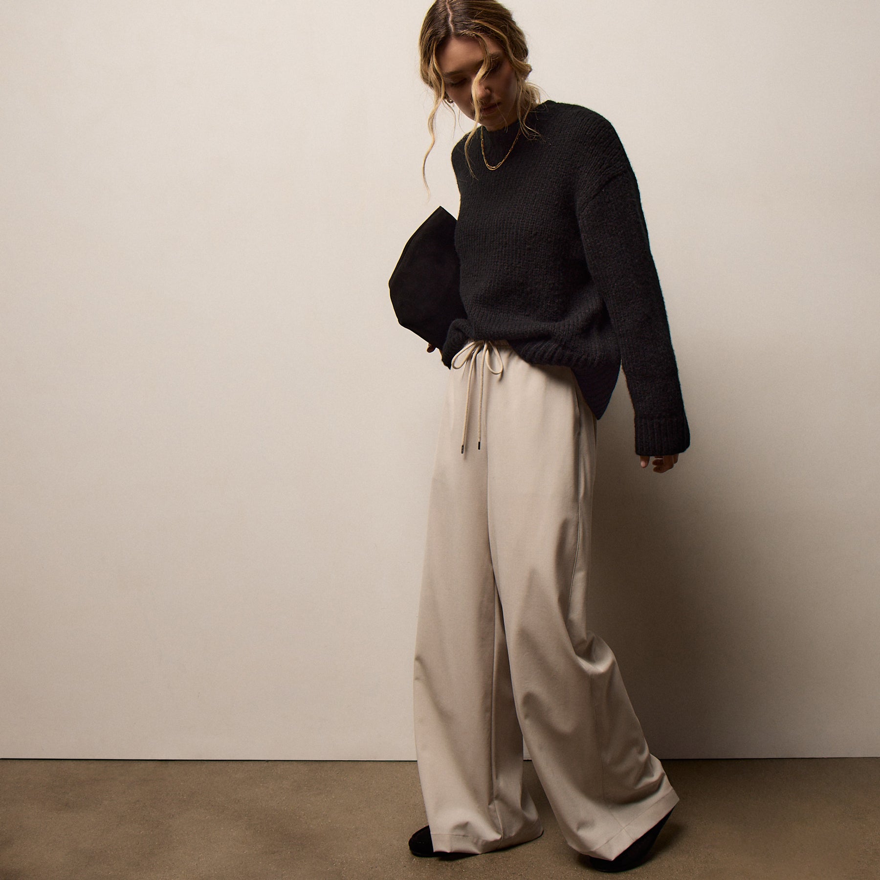 Stretch Wool Wide Leg Pant