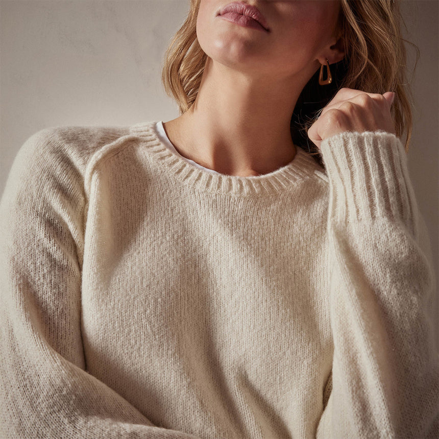 Cashmere Crew Sweater in Ivory | James Perse Los Angeles