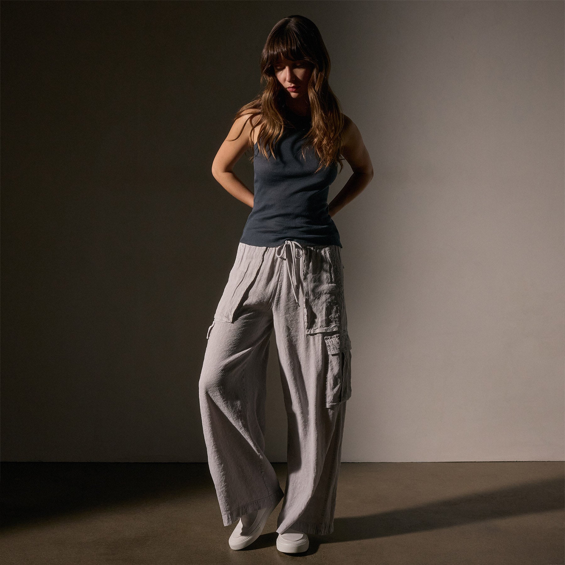 Wide Leg Linen Blend Cargo Pant - Nimbus Pigment | James Perse Los