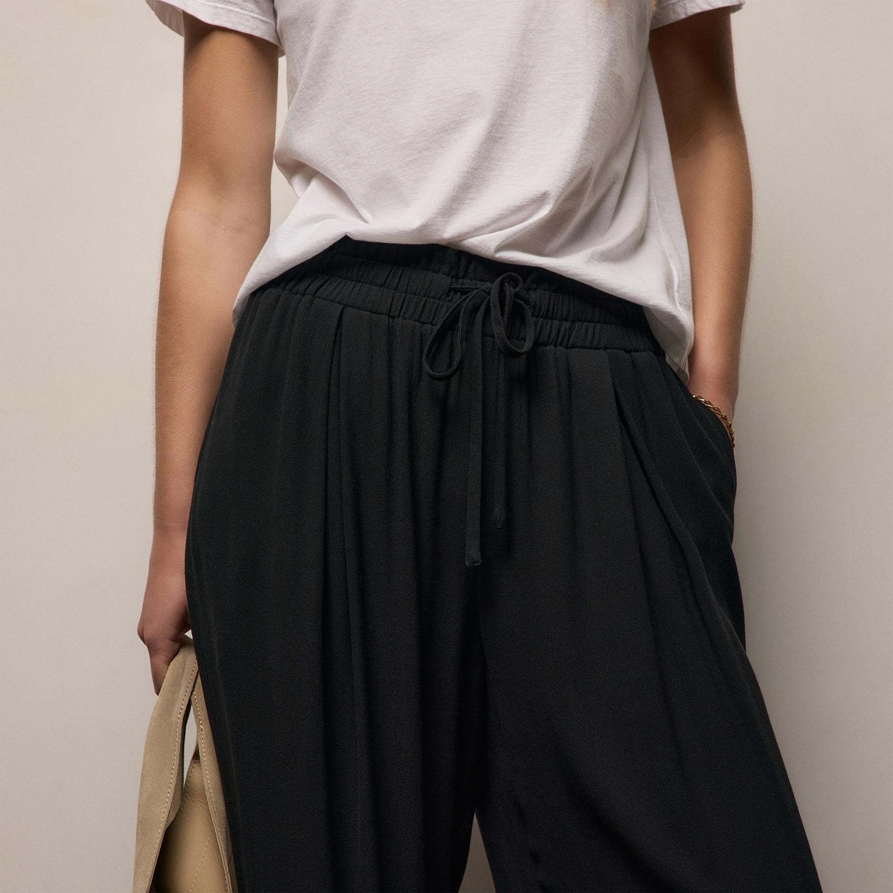 Lx Viscose Wool Paperbag Pant in Black | James Perse Los Angeles