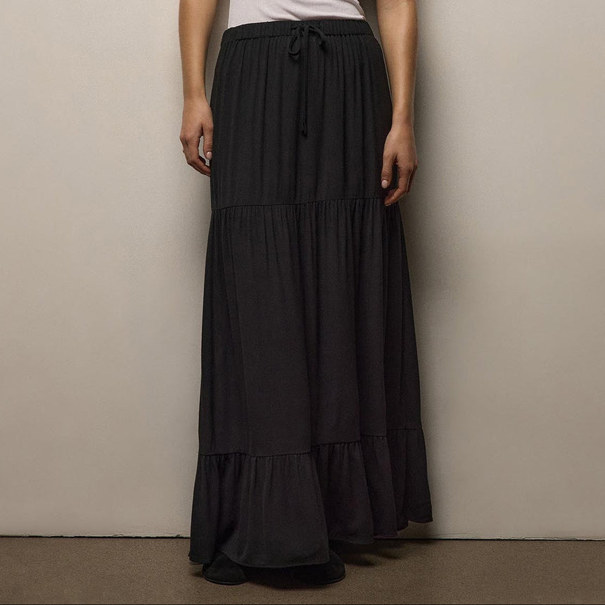 Luxe Viscose Wool Layer Skirt in Black | James Perse Los Angeles