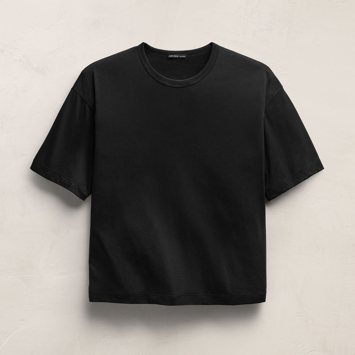 Lightweight Luxe Jersey Tee in Black | James Perse Los Angeles
