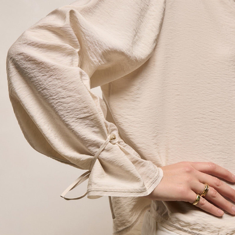 Silk Blend Tie Up Blouse in Parchment | James Perse Los Angeles