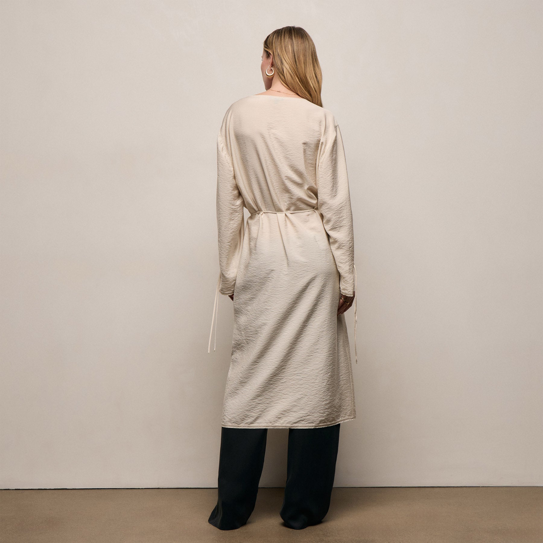 Silk Blend Tie Up Dress in Parchment | James Perse Los Angeles