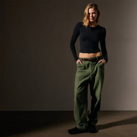 Long Sleeve Cropped Tee  in Black | James Perse Los Angeles