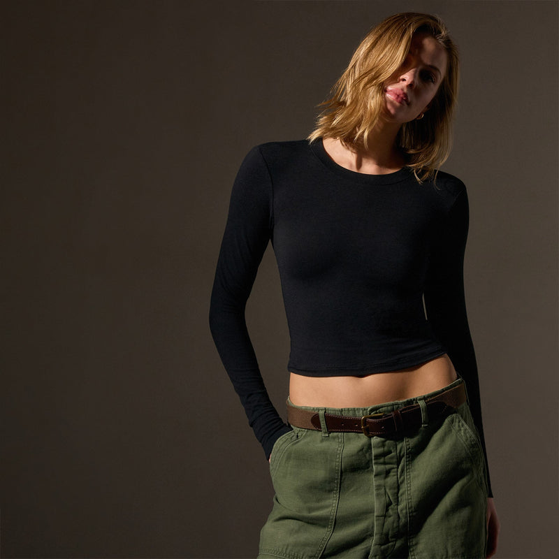Long Sleeve Cropped Tee  in Black | James Perse Los Angeles
