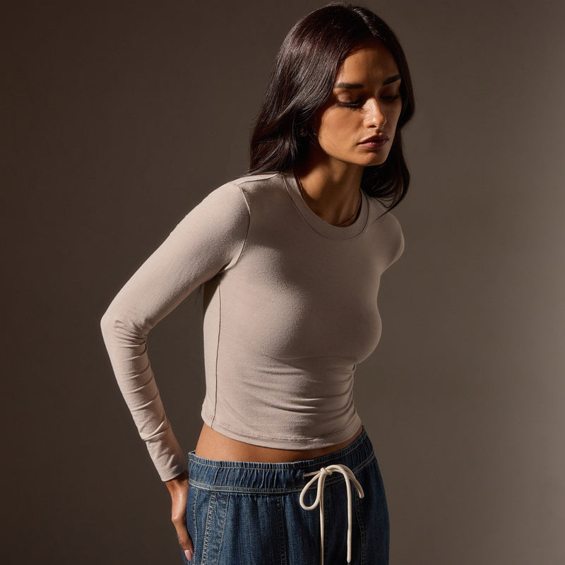 Long Sleeve Cropped Tee in Nude | James Perse Los Angeles