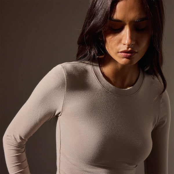 Long Sleeve Cropped Tee in Nude | James Perse Los Angeles