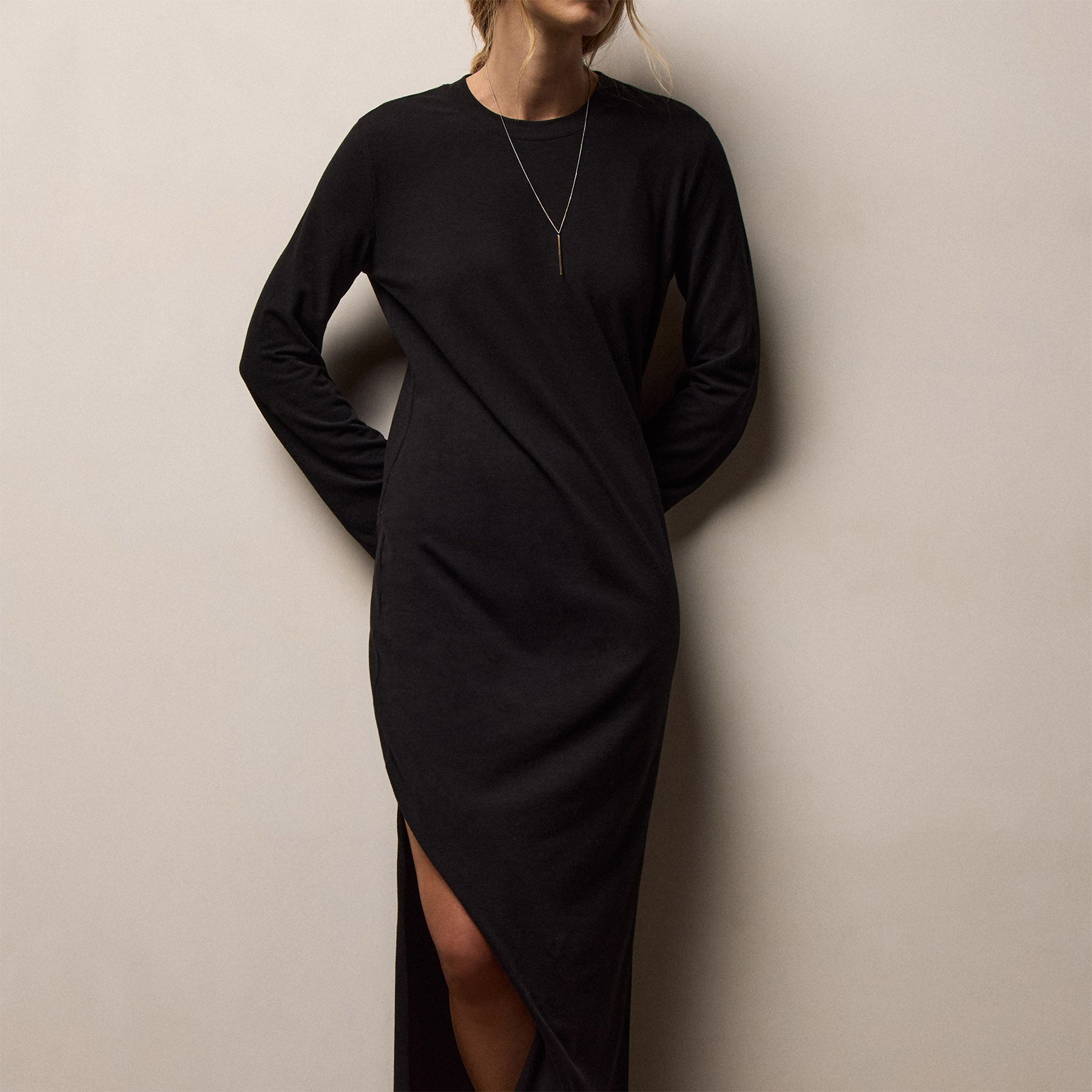 Cotton Blend Jersey Long Sleeve Dress in Black | James Perse Los Angeles