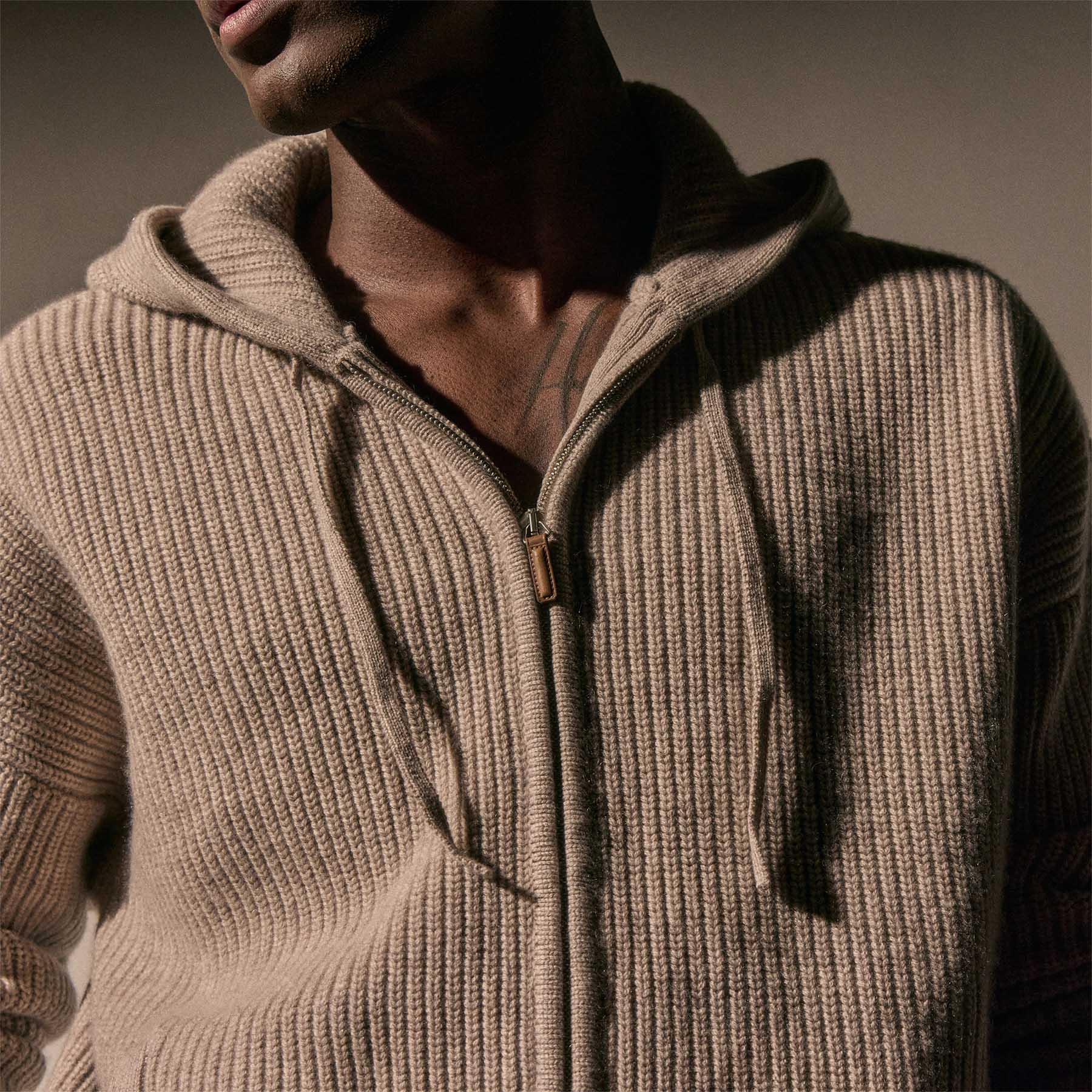 Oversized Zip Hooded Sweater in Stone | James Perse Los Angeles / Mens