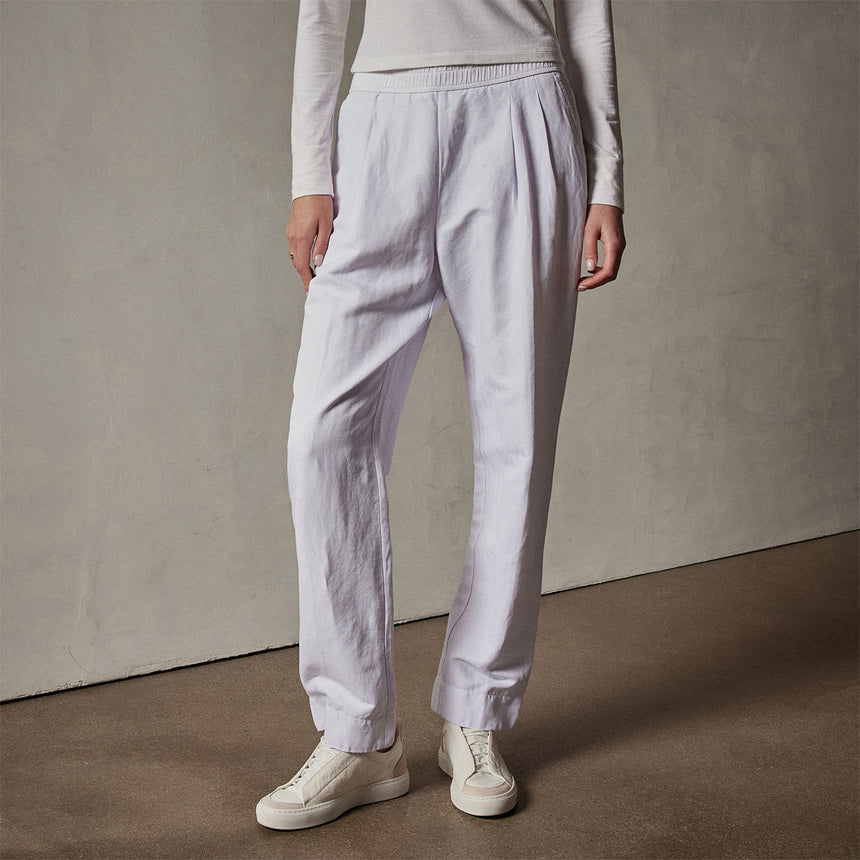 Double Pleat Trouser in White | James Perse Los Angeles