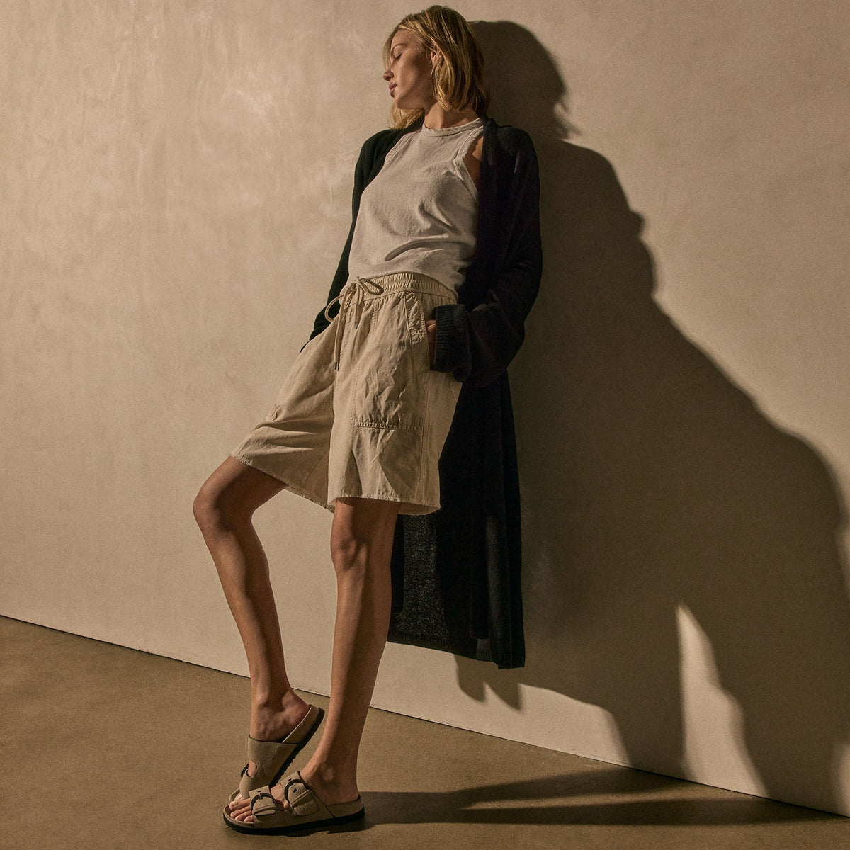 Soft Featherweight Cashmere Cardigan in Black | James Perse Los Angeles